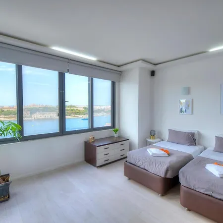 Bright And Spacious 3 Bedroom With Breathtaking Views - Goslm-5 Apartmán