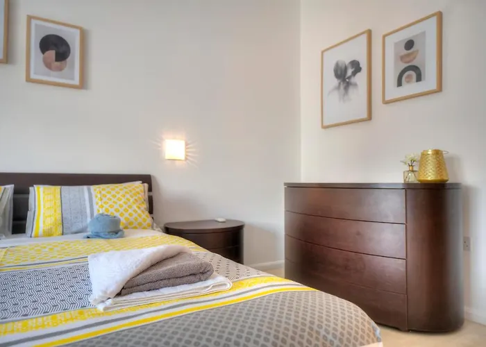 Bright And Spacious 3 Bedroom With Breathtaking Views - Goslm-5 Apartament