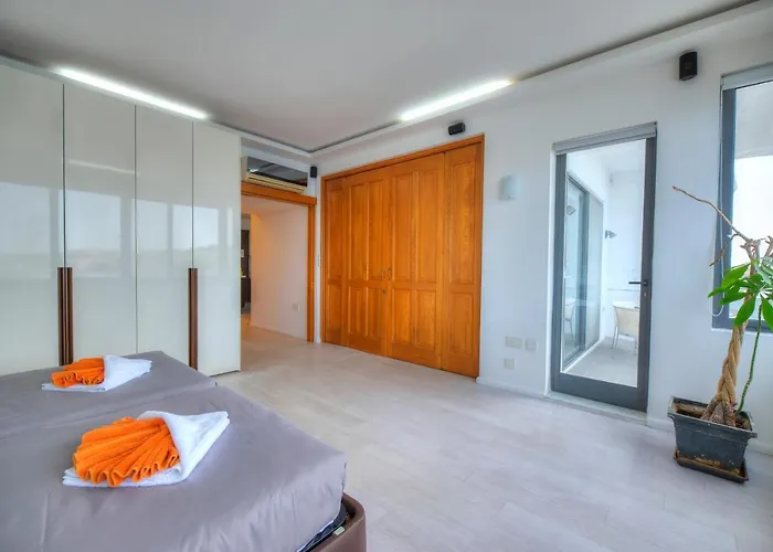 Apartament Bright And Spacious 3 Bedroom With Breathtaking Views - Goslm-5 Sliema